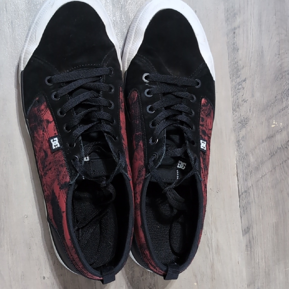 DC Men's Black and Maroon Sneakers